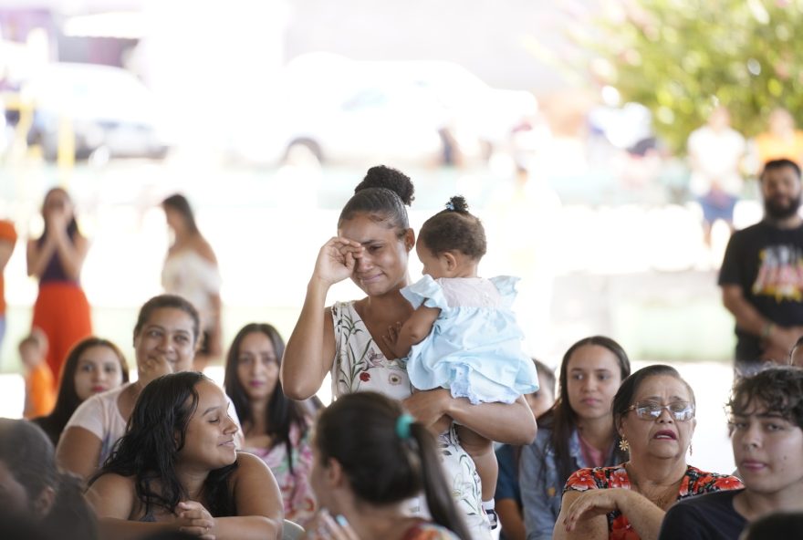 Emoção das famílias que já foram sorteadas pelo Programa Pra Ter Onde Morar – Construção do Governo de Goiás (Fotos: Octacílio Queiroz)