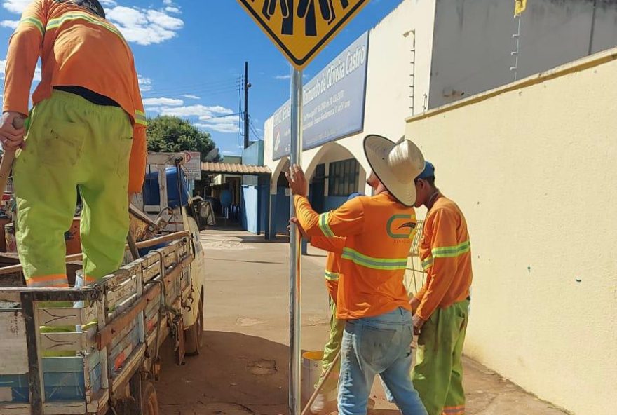 Governo de Goiás implanta 20 mil metros de sinalização em áreas urbanas em julho: programa Sinaliza Goiás visa proporcionar fluidez e segurança no trânsito
(Foto:Reprodução/  Detran-GO)