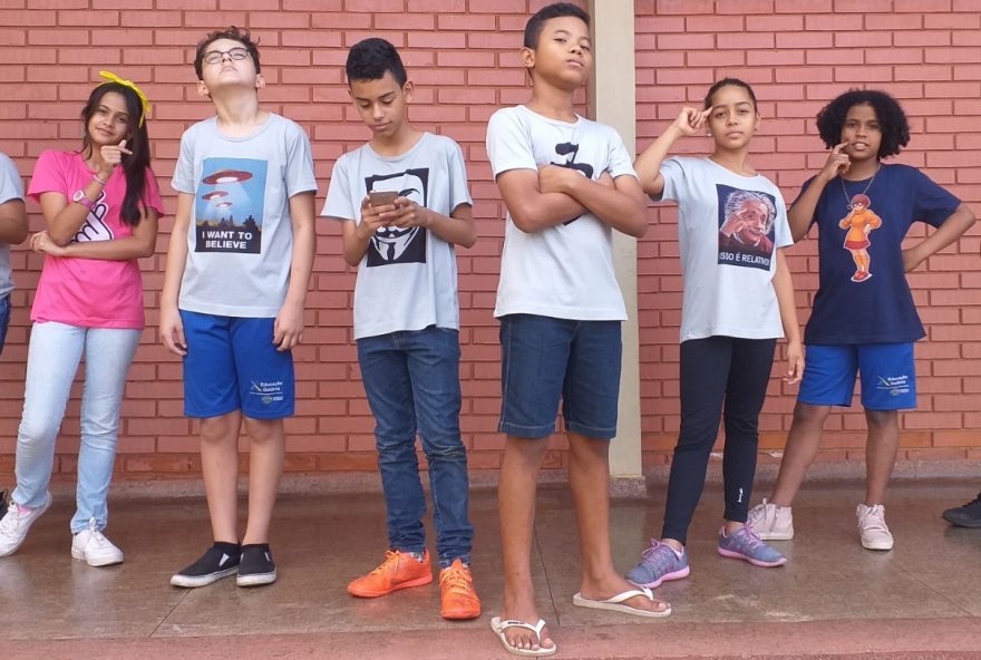 Estudantes de escola municipal lançam filme no Cine Goiânia Ouro nesta quinta-feira (31/08): projeto visa estimular a produção artística e criativa dos estudantes (Foto: SME)