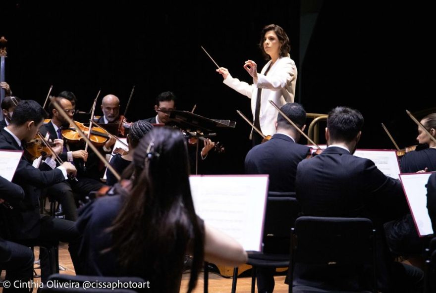 Apresentação será realizada nesta sexta-feira (17/11), às 20h, no Centro Cultural Oscar Niemeyer. Maestra Mariana Menezes será a regente. (Foto: Cinthia Oliveira)