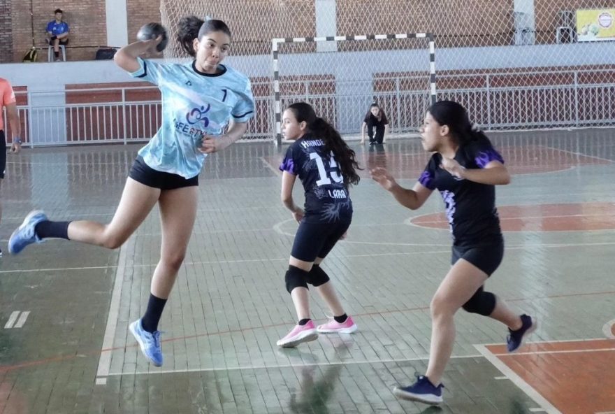 Handebol feminino é destaque na programação esportiva do final de semana, em Goiânia. (Foto: Federação Goiana de Handebol)