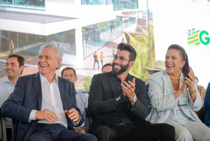 Governador Ronaldo Caiado durante vistoria às obras do Complexo Oncológico de Referência do Estado de Goiás (Cora): “Com apenas 8 meses do início da construção, já estamos com mais de 40% dela pronta”. (Fotos: Cristiano Borges, Hegon Corrêa e Lucas Diener)