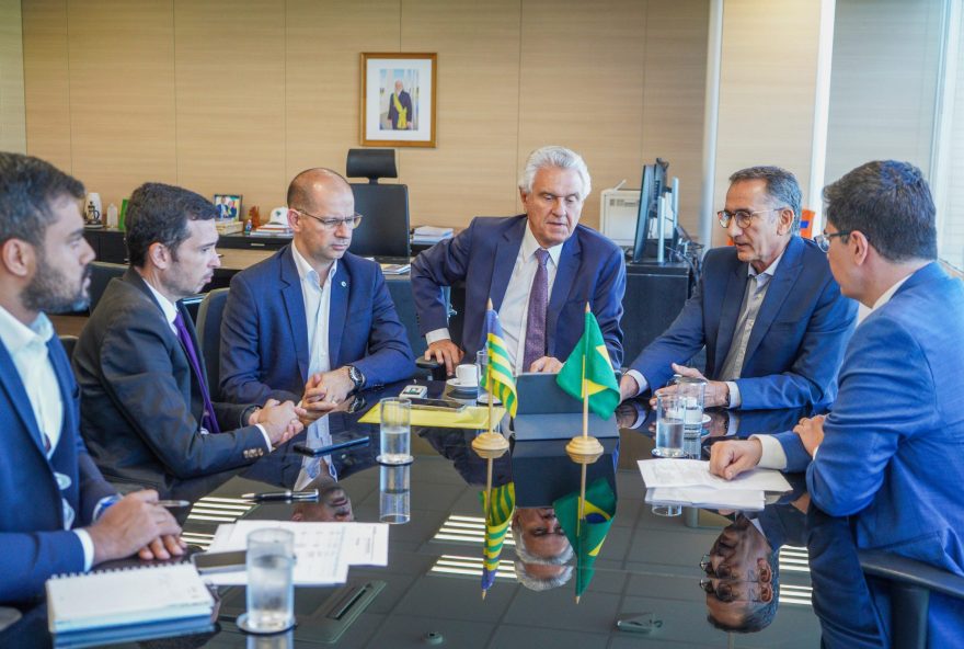 Governador Ronaldo Caiado busca apoio para projeto de Fruticultura Irrigada do Vão do Paranã em reunião com ministro de Integração e Desenvolvimento Regional, Waldez Góes, em Brasília. (Fotos: Hegon Correa)