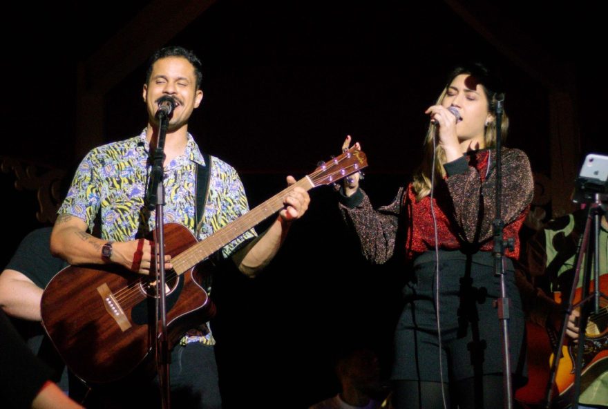 Músicos de Itaberaí, a 100 quilômetros de Goiânia, Caroline Bergamini e André Alps, da Dois Pontos Duo, se apresentaram no Coreto do Natal do Bem, no dia 26 de novembro. (Fotos: Marcos Oliveira)