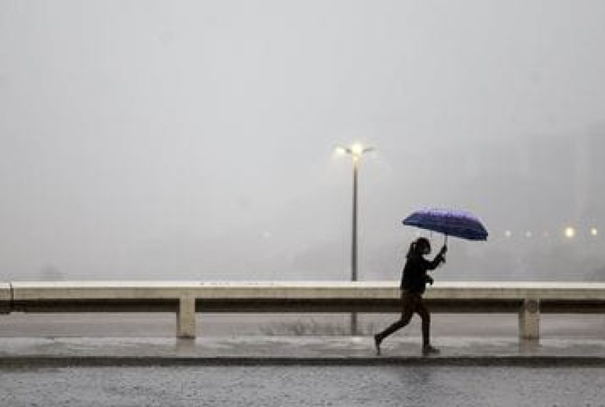 Chuvas fortes e ventanias serão perceptíveis em Goiás. Foto/Reprodução: Agência Brasil