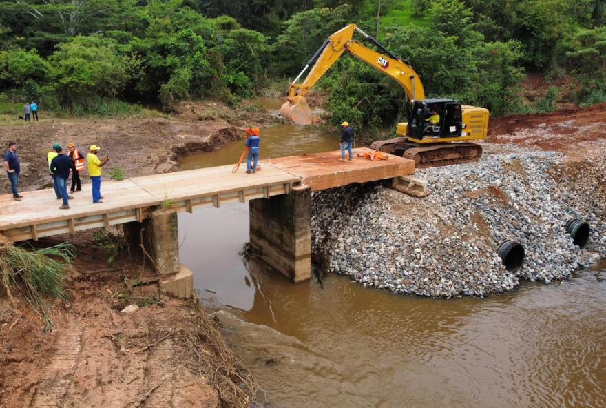 Governo de Goiás entrega ponte na GO-442, em Campinaçu