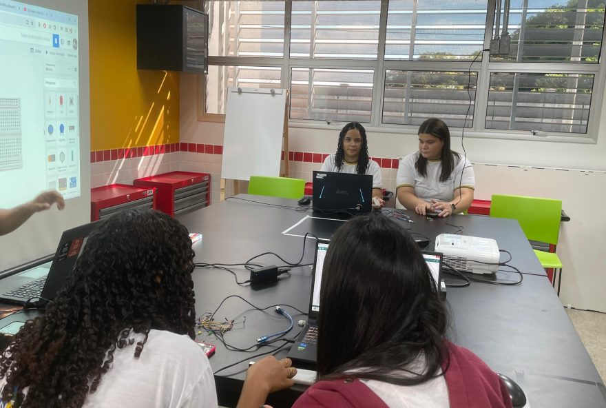 Colégio Estadual Professora Geiza Maria Dutra de Lima Santos, no Setor Morada do Morro, começa atividades atendendo 912 estudantes. (Fotos: Seduc)