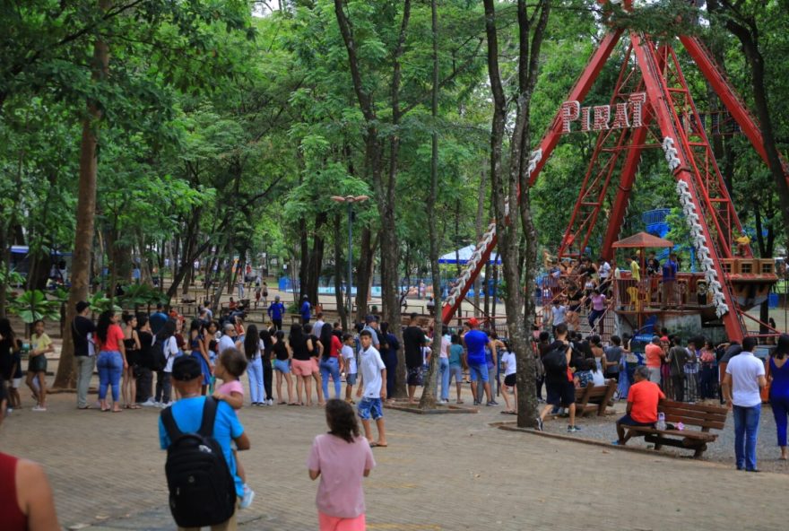 Parque Mutirama é opção gratuita de lazer para as famílias de Goiânia