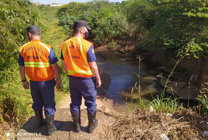 Defesa Civil segue em alerta para situações emergenciais na Capital: Cimehgo aponta risco potencial de chuvas intensas no fim de semana. (Fotos: Defesa Civil)