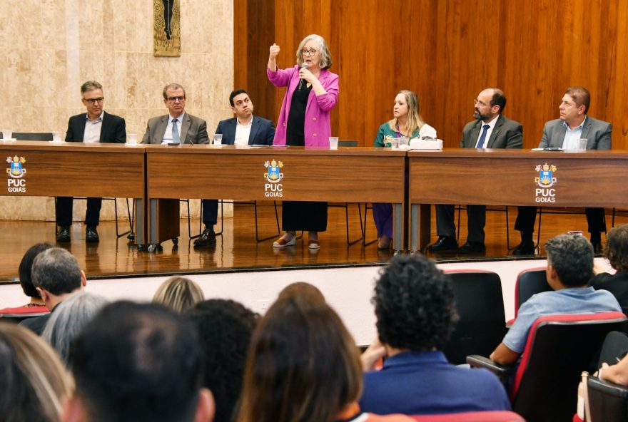 Conferência Estadual, realizada na PUC Goiás, discute sobre criação de uma estratégia nacional de ciência, tecnologia e inovação (Fotos: Weslley Cruz/PUC Goiás)