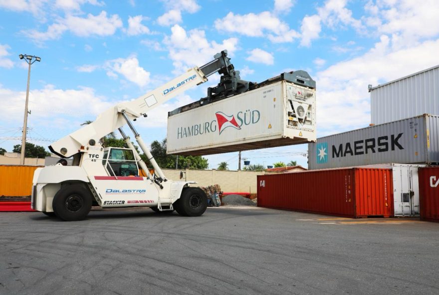 Lei de Liberdade Econômica vai desburocratizar o serviço para a abertura de empresas. (Foto: SGG)