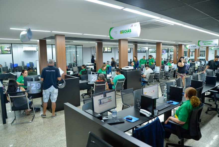 Com a reforma, a unidade Vapt Vupt do Detran oferece atendimento de excelência. (Fotos: Secom)