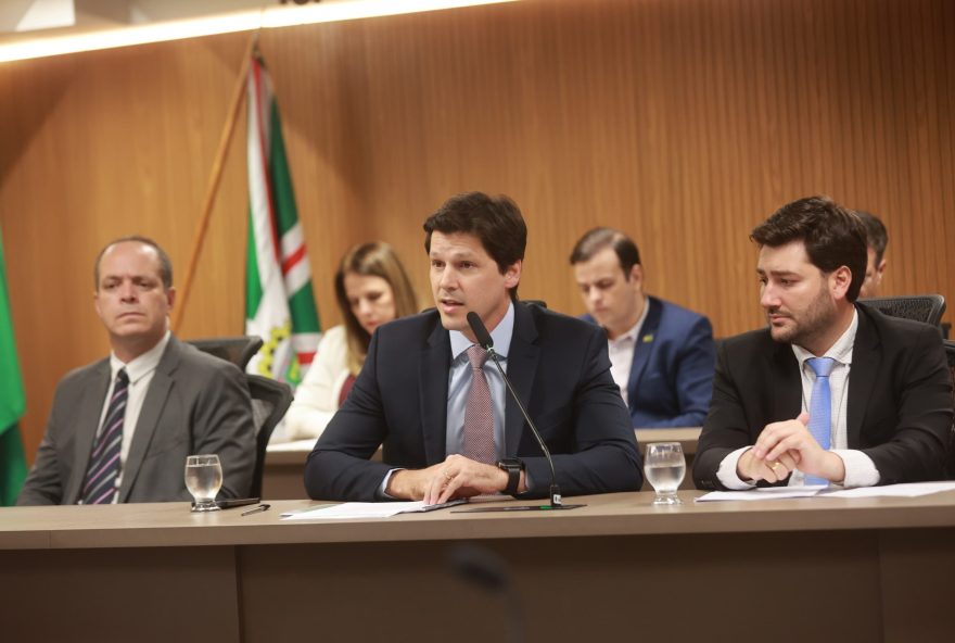 Daniel Vilela participa de apresentação do projeto de concessão e modernização do Estádio Serra Dourada durante audiência pública na Assembleia Legislativa. (Fotos: André Costa)