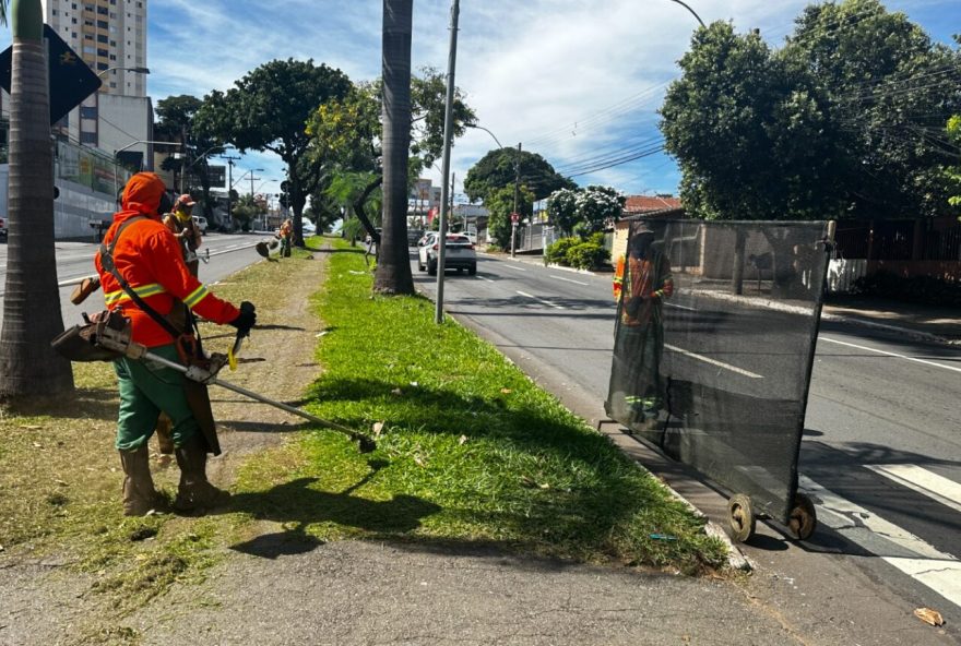 Comurg mantém programação de limpeza e urbanização e visa atender 450 bairros no feriado prolongado | Foto: Luciano Magalhães Diniz