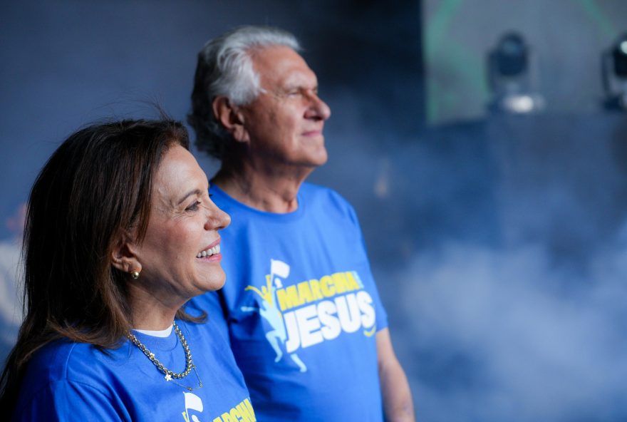 Ronaldo e Gracinha Caiado participam da Marcha para Jesus, que se concentrou na Praça Heróis da Força Expedicionária Brasileira, Zona Norte de São Paulo. (Fotos: Júnior Guimarães)