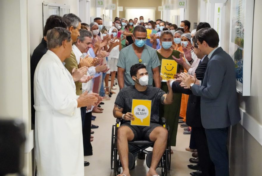 Patrick Brunner, primeiro paciente a receber transplante de medula no HGG. (Foto: Iron Braz)