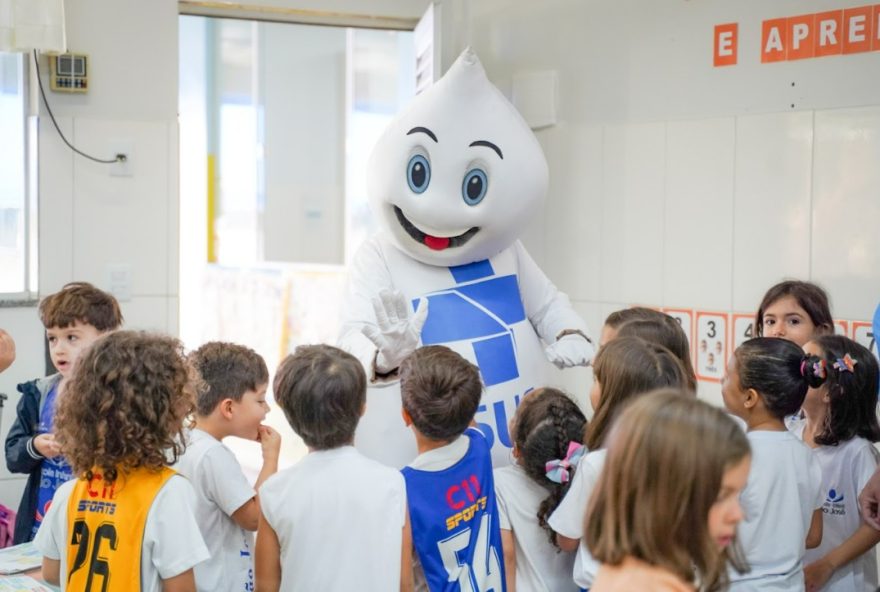 Campanha de Vacinação contra Poliomielite: Zé Gotinha visita Cmeis da região metropolitana
(Fotos: Iron Braz)