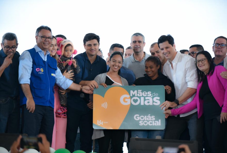 Vice-governador Daniel Vilela durante abertura do Goiás Social e entrega do Colégio Estadual Hélio Roriz, em Luziânia (Fotos: Romullo Carvalho e Jota Eurípedes)