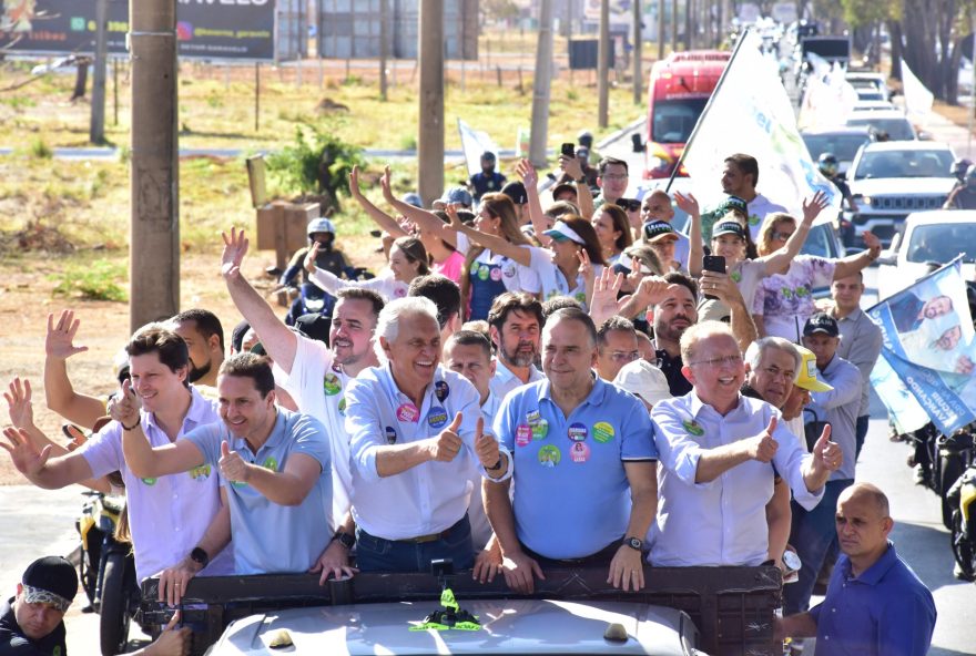 Neste domingo, 18, o governador Ronaldo Caiado marca presença em mais uma agenda da campanha de Leandro. (Foto: Johnney Macena)