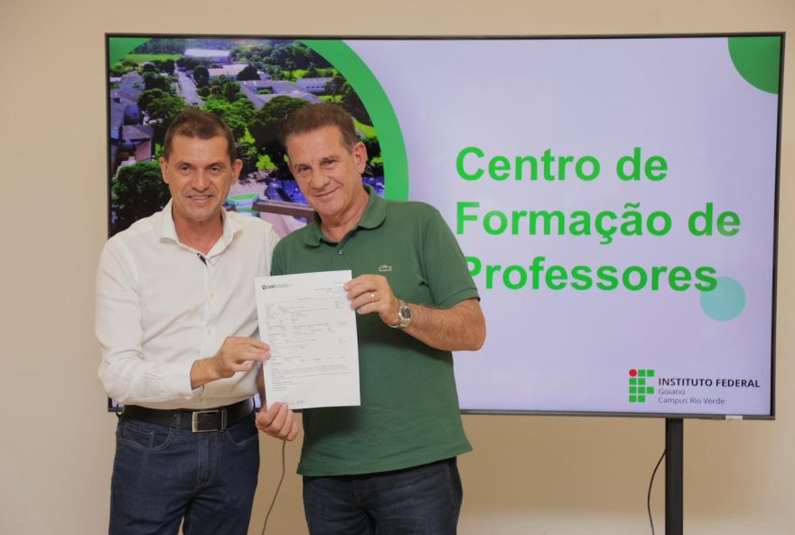 WhatsApp Image 2025-12-17 at 11.28.23 WhatsApp Image 2025-12-17 at 11.28.23