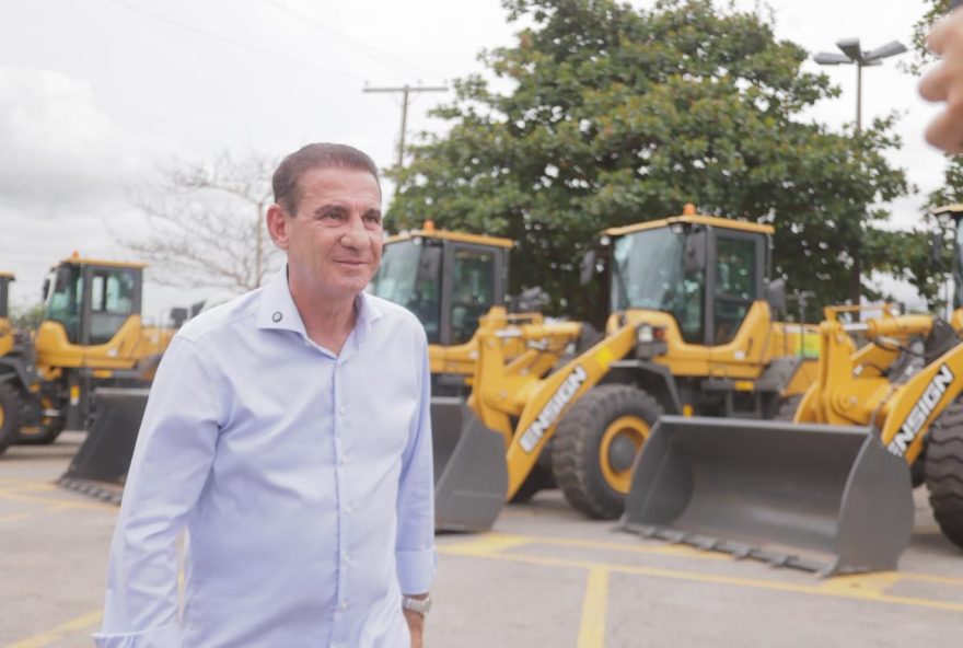 WhatsApp Image 2025-12-19 at 17.15.02 WhatsApp Image 2025-12-19 at 17.15.02