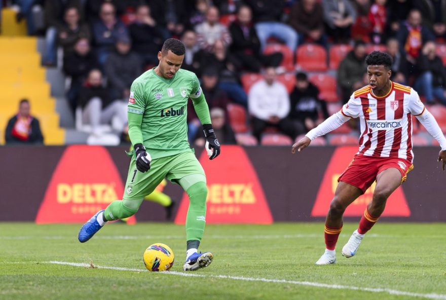 a-ascensao-de-gabriel-batista-no-santa-clara3A-da-elite-do-futebol-portugues-a-conference-league