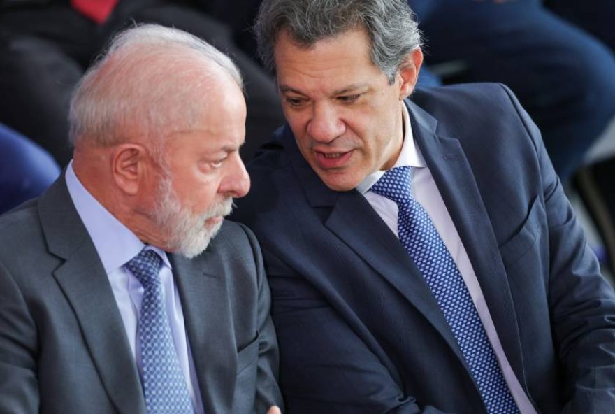 a-cartada-certeira-de-lula-para-convencer-haddad-a-concorrer-ao-governo-de-sp a-cartada-certeira-de-lula-para-convencer-haddad-a-concorrer-ao-governo-de-sp