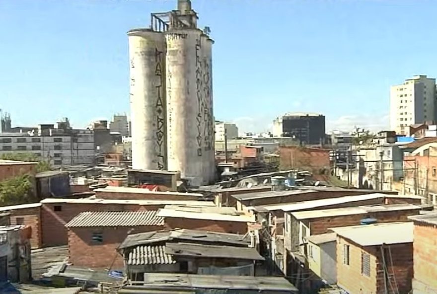 a-importancia-do-dialogo-e-garantias-na-demolicao-de-areas-reurbanizadas3A-favela-do-moinho