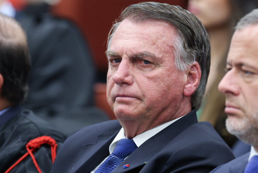 a-manobra-juridica-que-pode-arrastar-o-julgamento-de-bolsonaro