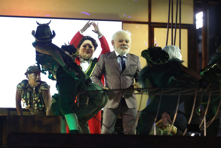 a-propaganda-de-lula-no-carnaval-do-rio-de-janeiro a-propaganda-de-lula-no-carnaval-do-rio-de-janeiro