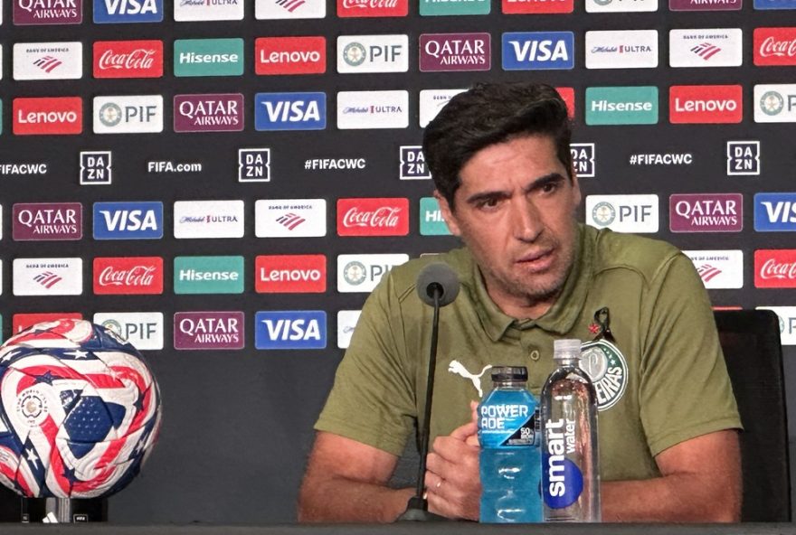 abel-ferreira-confia-na-torcida-americana-para-confronto-contra-o-chelsea-na-copa-do-mundo-de-clubes