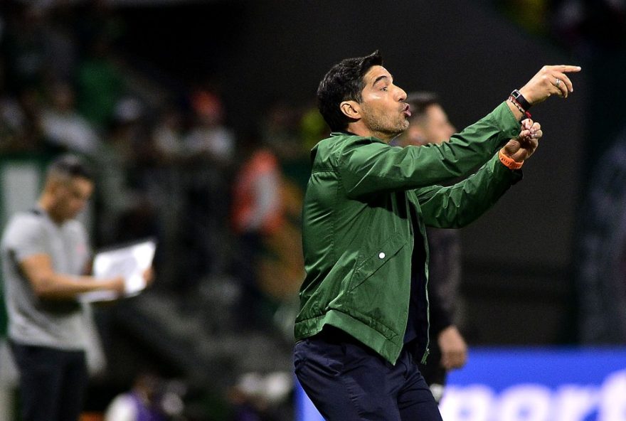 abel-ferreira-critica-arbitragem-e-postura-do-palmeiras3A-2245-minutos-de-apatia22-tecnico-reclama-de-expulsao-e-narrativas-apos-empate-no-brasileirao abel-ferreira-critica-arbitragem-e-postura-do-palmeiras3A-2245-minutos-de-apatia22-tecnico-reclama-de-expulsao-e-narrativas-apos-empate-no-brasileirao