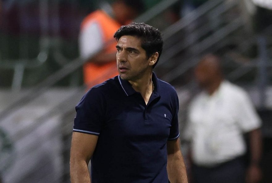 abel-ferreira-critica-arbitragem-e-projeta-vitoria-do-palmeiras-na-libertadores abel-ferreira-critica-arbitragem-e-projeta-vitoria-do-palmeiras-na-libertadores