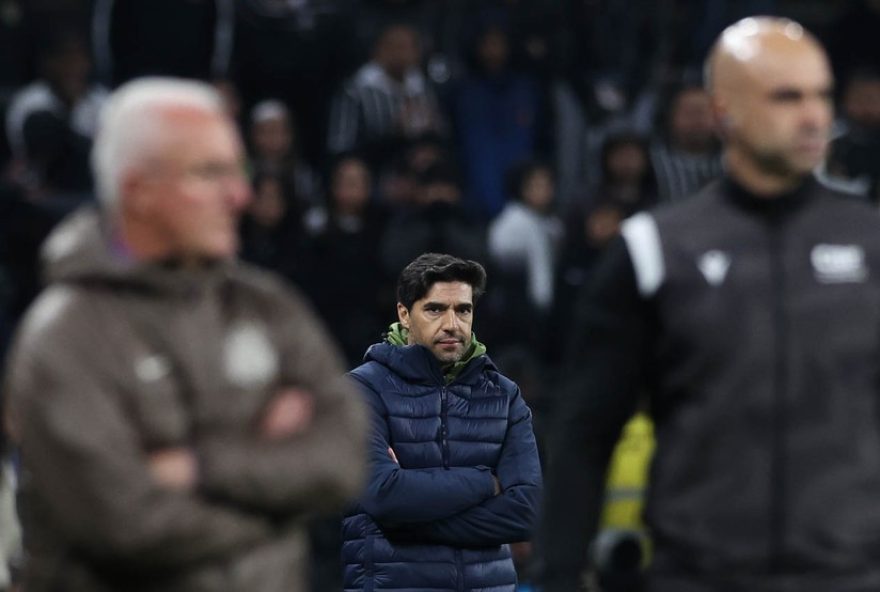 abel-ferreira-critica-var-apos-gol-anulado-do-palmeiras3A-22ferramentas-no-seculo-passado22-derbi-pelas-oitavas-da-copa-do-brasil
