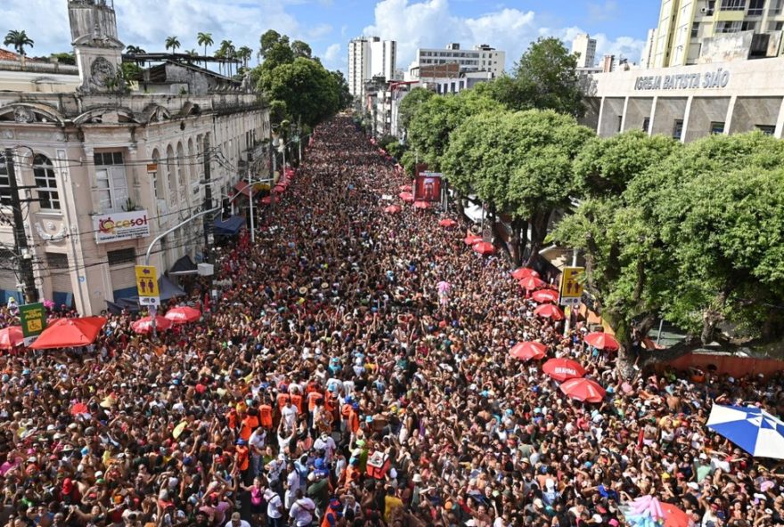 abertura-do-carnaval-de-salvador-tera-homenagem-ao-samba3B-confira-atracoes-confirmadas-nos-seis-dias-de-folia abertura-do-carnaval-de-salvador-tera-homenagem-ao-samba3B-confira-atracoes-confirmadas-nos-seis-dias-de-folia