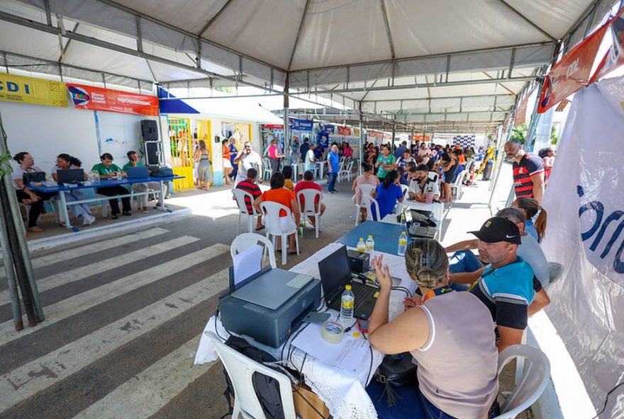 acao-gratuita-leva-servicos-essenciais-ao-n-7-do-perimetro-irrigado-nilo-coelho-neste-sabado