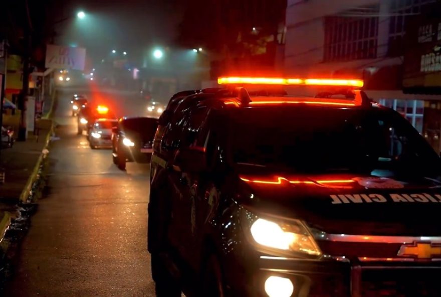 acao-policial-detem-20-suspeitos-de-trafico-de-drogas-e-lavagem-de-dinheiro-em-rondonia-e-fortaleza3A-operacao-desmantela-faccao-criminosa acao-policial-detem-20-suspeitos-de-trafico-de-drogas-e-lavagem-de-dinheiro-em-rondonia-e-fortaleza3A-operacao-desmantela-faccao-criminosa