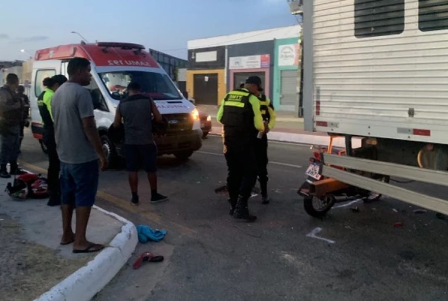 acidente-de-moto-na-avenida-ana-jansen-em-sao-luis3A-importancia-da-seguranca-viaria-e-conscientizacao-no-transito acidente-de-moto-na-avenida-ana-jansen-em-sao-luis3A-importancia-da-seguranca-viaria-e-conscientizacao-no-transito