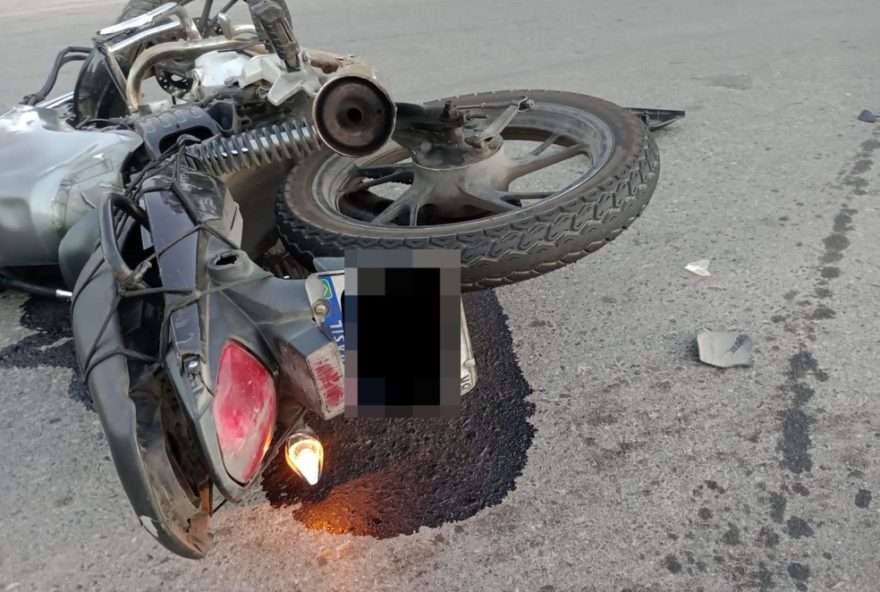 acidente-entre-carro-e-moto-deixa-tres-feridos-na-br-267-em-juiz-de-fora