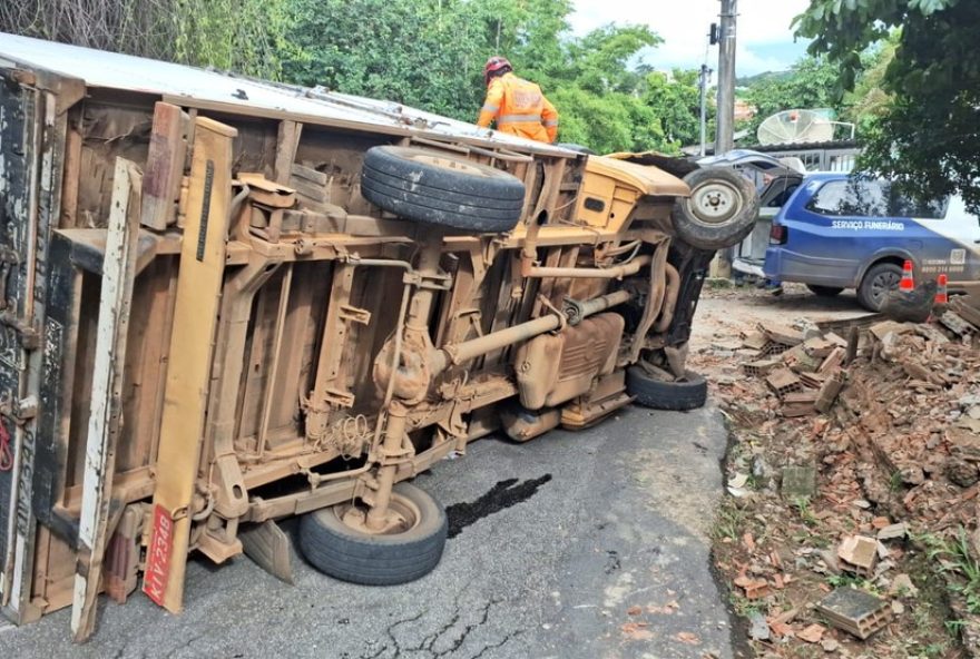 acidente-fatal-com-caminhao-em-bom-despacho-reforca-a-importancia-da-seguranca-no-transito