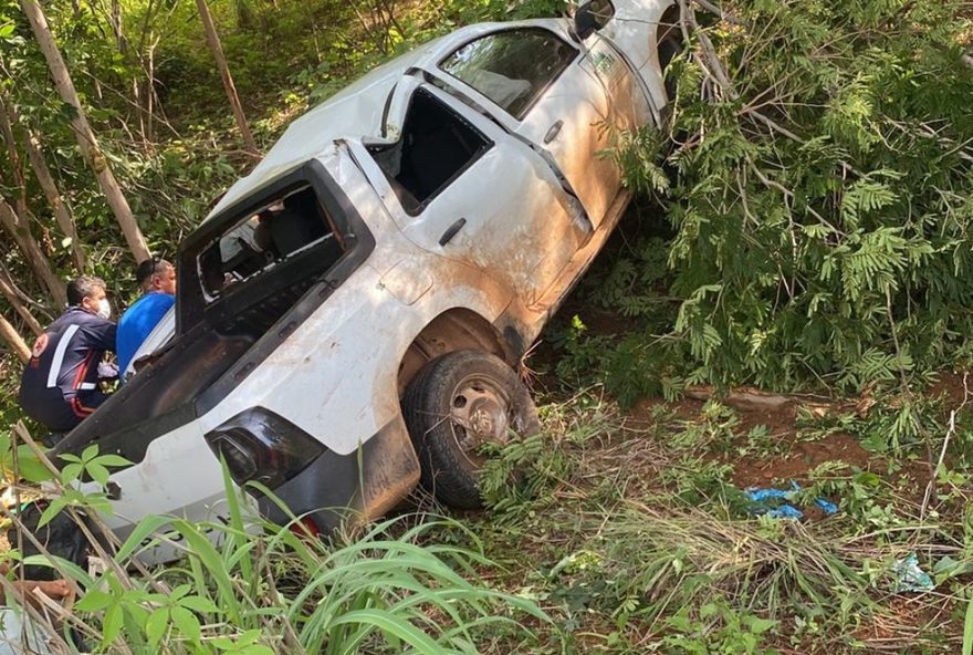 acidente-fatal-entre-carro-e-caminhonete-na-mg-401-em-verdelandia3A-motorista-morre-em-colisao.-medidas-de-seguranca-sao-essenciais