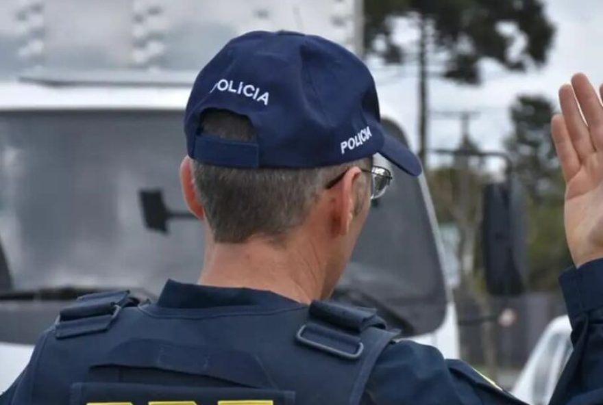 acidente-fatal-entre-van-e-caminhao-em-planaltina-deixa-cinco-vitimas-fatais acidente-fatal-entre-van-e-caminhao-em-planaltina-deixa-cinco-vitimas-fatais