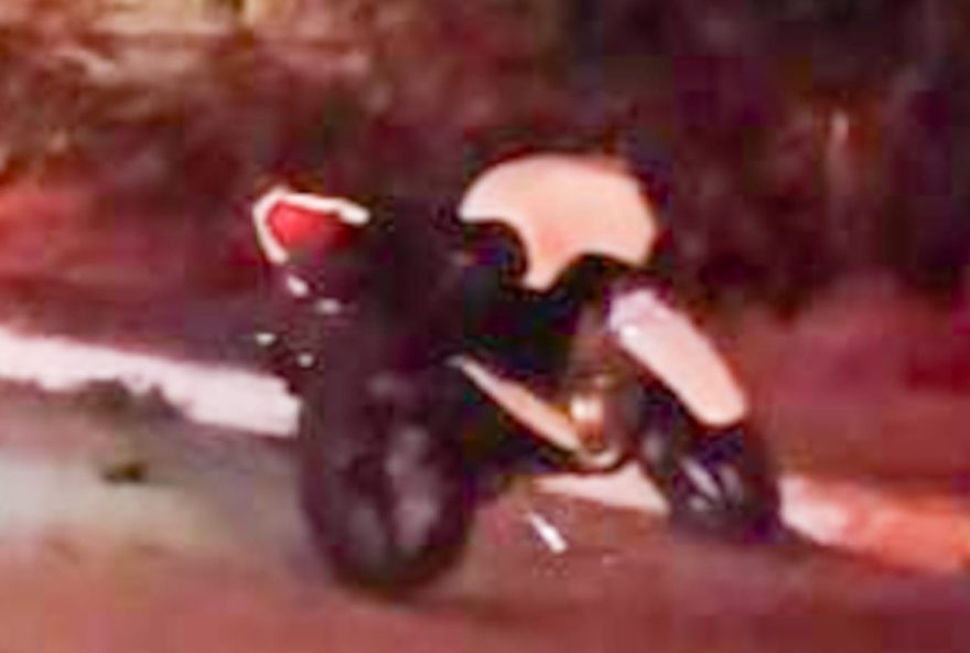 acidente-fatal-na-br-104-em-caruaru3A-uma-pessoa-morta-e-outra-ferida