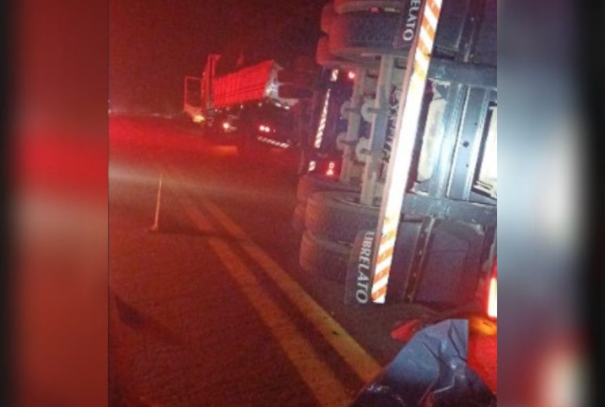 acidente-fatal-na-br-1533A-motociclista-morre-em-colisao-com-caminhao acidente-fatal-na-br-1533A-motociclista-morre-em-colisao-com-caminhao