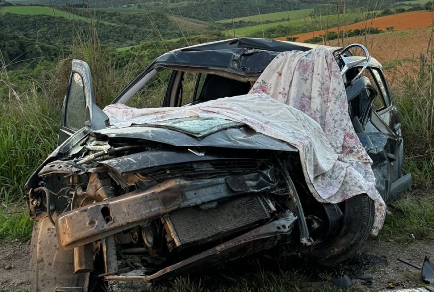 acidente-fatal-na-br-2653A-morte-de-motorista-e-ferimentos-em-passageira