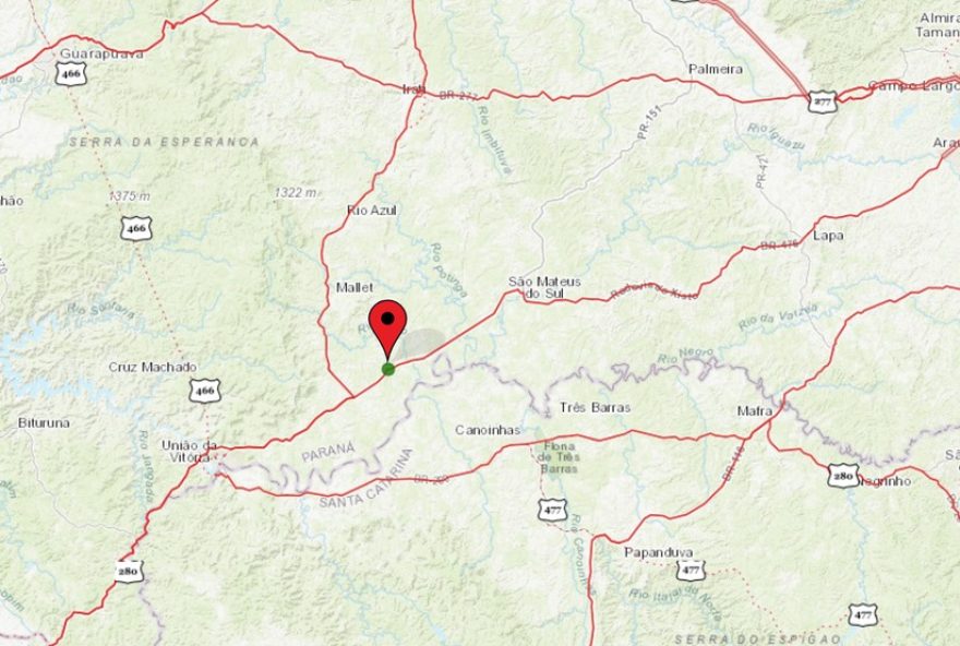 acidente-fatal-na-br-4763A-caminhoneiro-morre-em-colisao-envolvendo-4-carretas