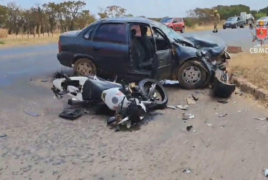 acidente-fatal-na-df-2903A-motociclista-morre-apos-choque-com-carro-no-gama