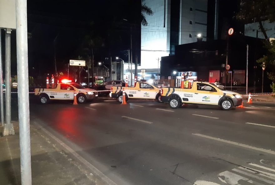 acidente-fatal-no-bairro-sion3A-mulher-morre-em-colisao-e-incendio.-populacao-chocada-com-tragedia-em-belo-horizonte.-medidas-de-seguranca-sao-urgentes