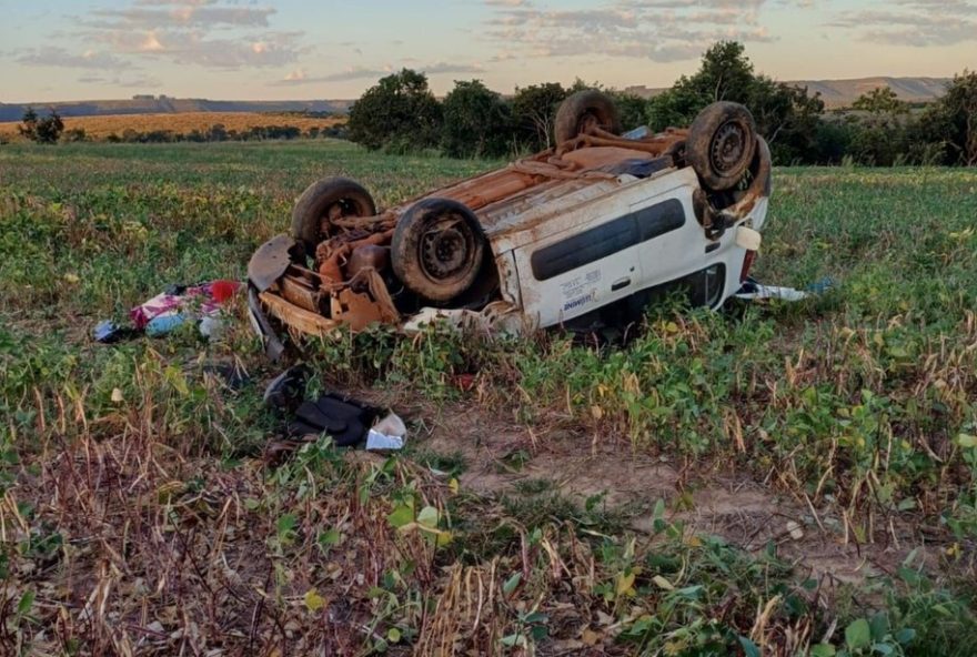 acidente-na-br-158-deixa-uma-mulher-morta-e-seis-feridos-em-goias3A-saiba-detalhes