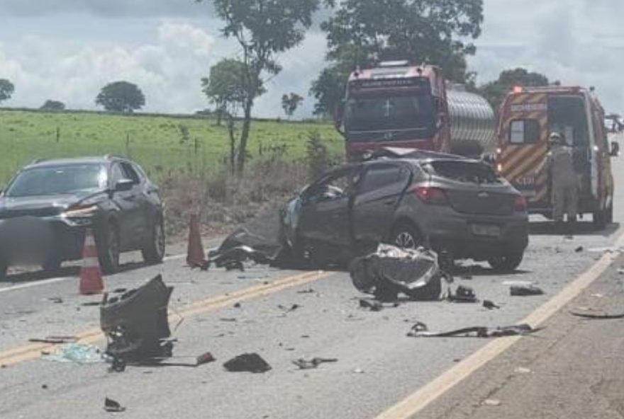 acidente-na-go-020-resulta-na-morte-de-duas-pessoas-em-goias acidente-na-go-020-resulta-na-morte-de-duas-pessoas-em-goias